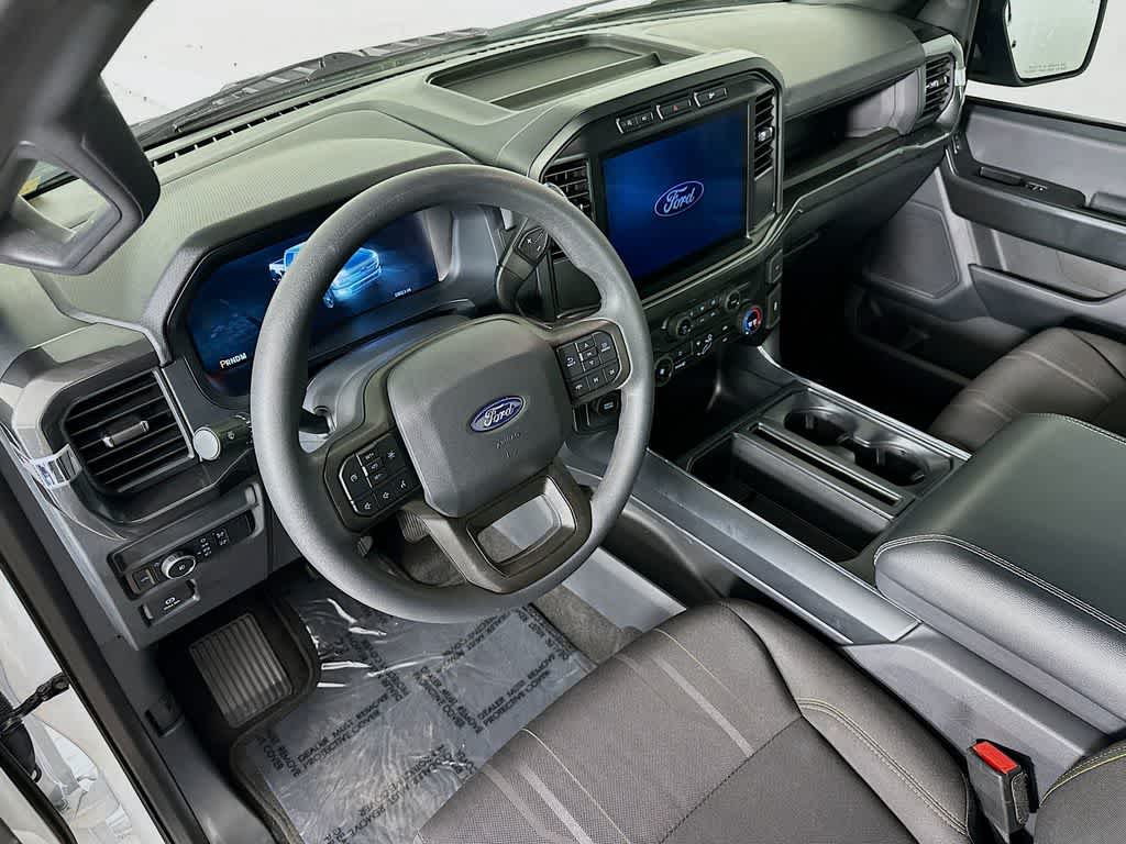 Ford F-150 STX 2024