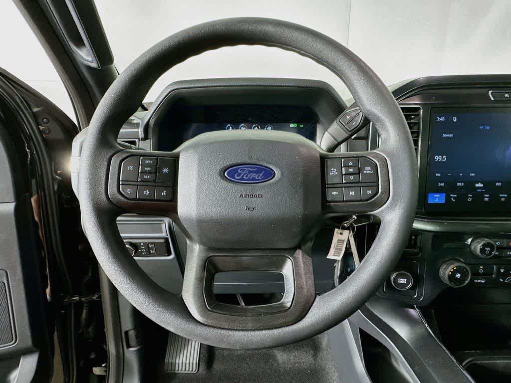 Ford F-150 STX 2026