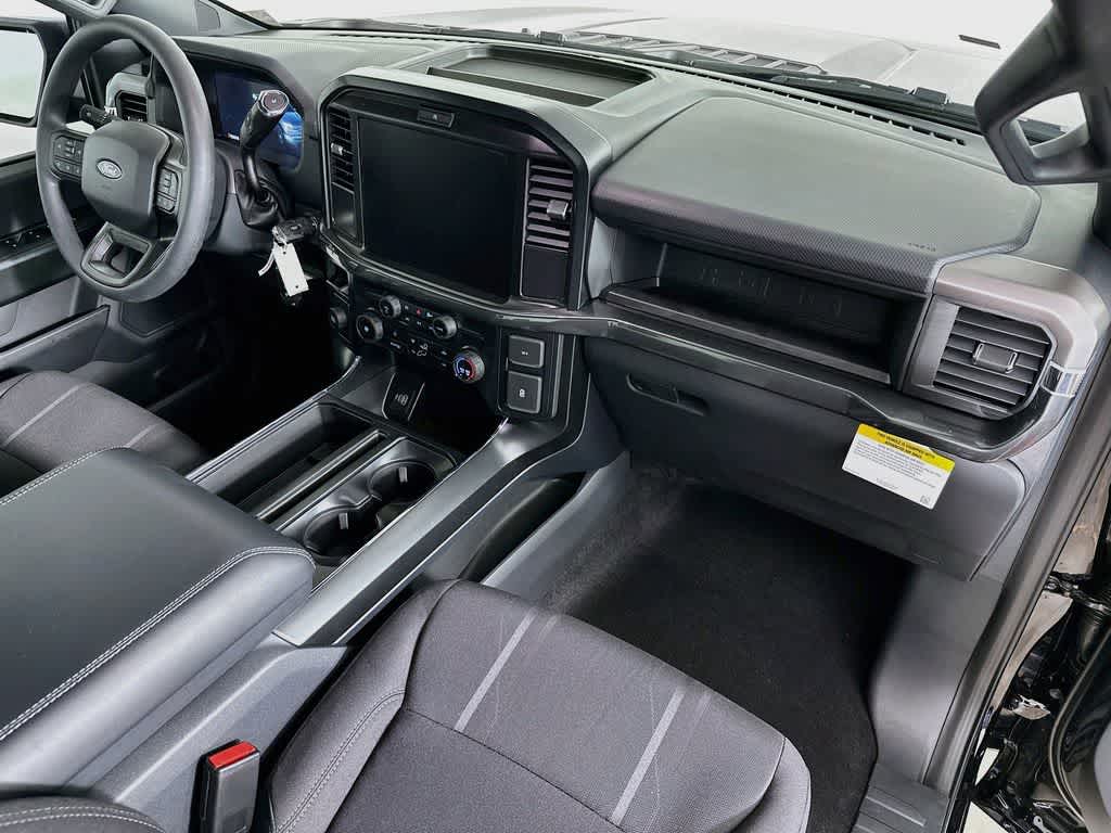 Ford F-150 STX 2026