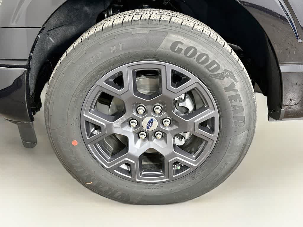 Ford F-150 STX 2026