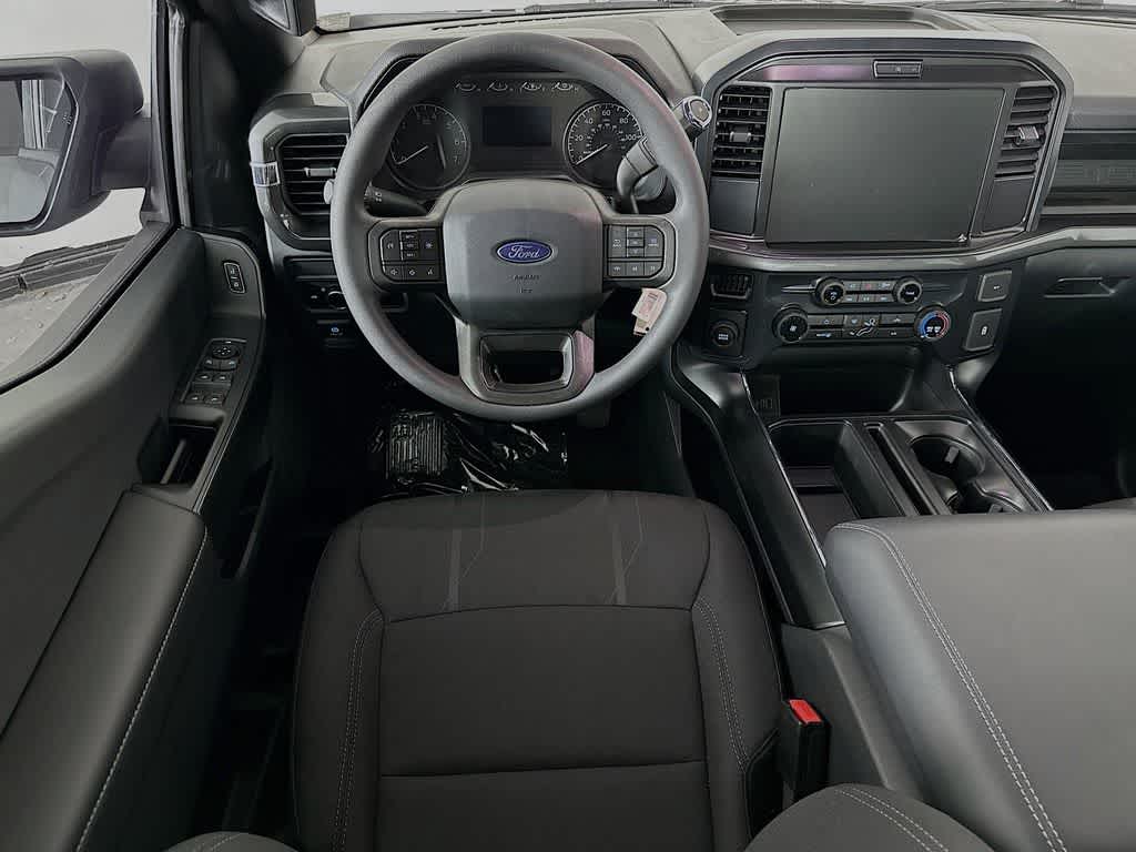 Ford F-150 STX 2026