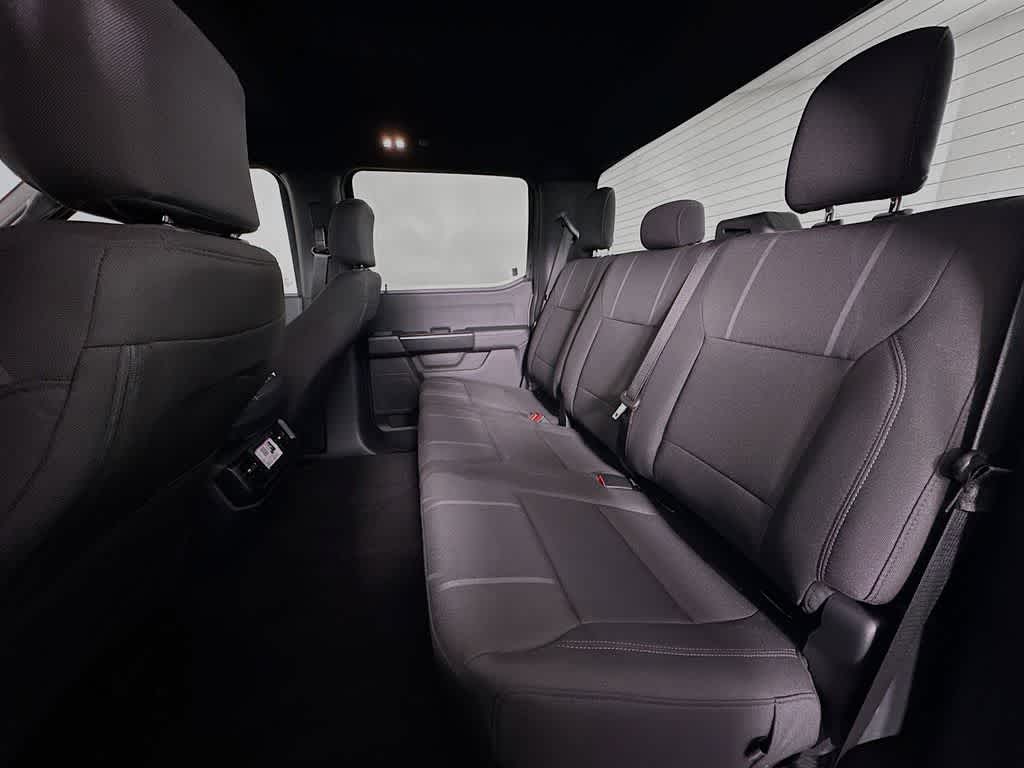 Ford F-150 STX 2026