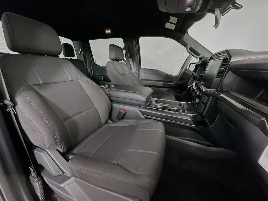 Ford F-150 STX 2026