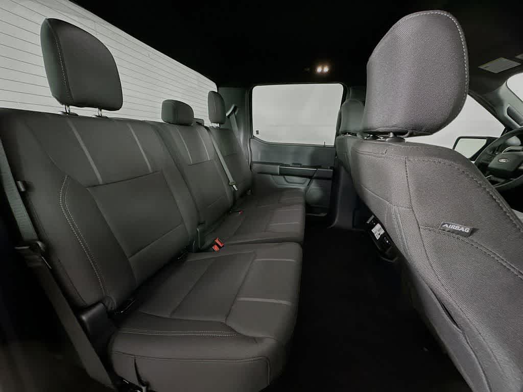 Ford F-150 STX 2026