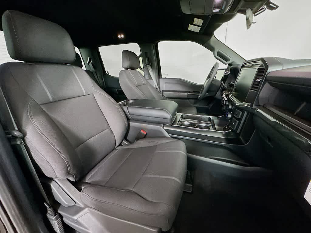 Ford F-150 STX 2026