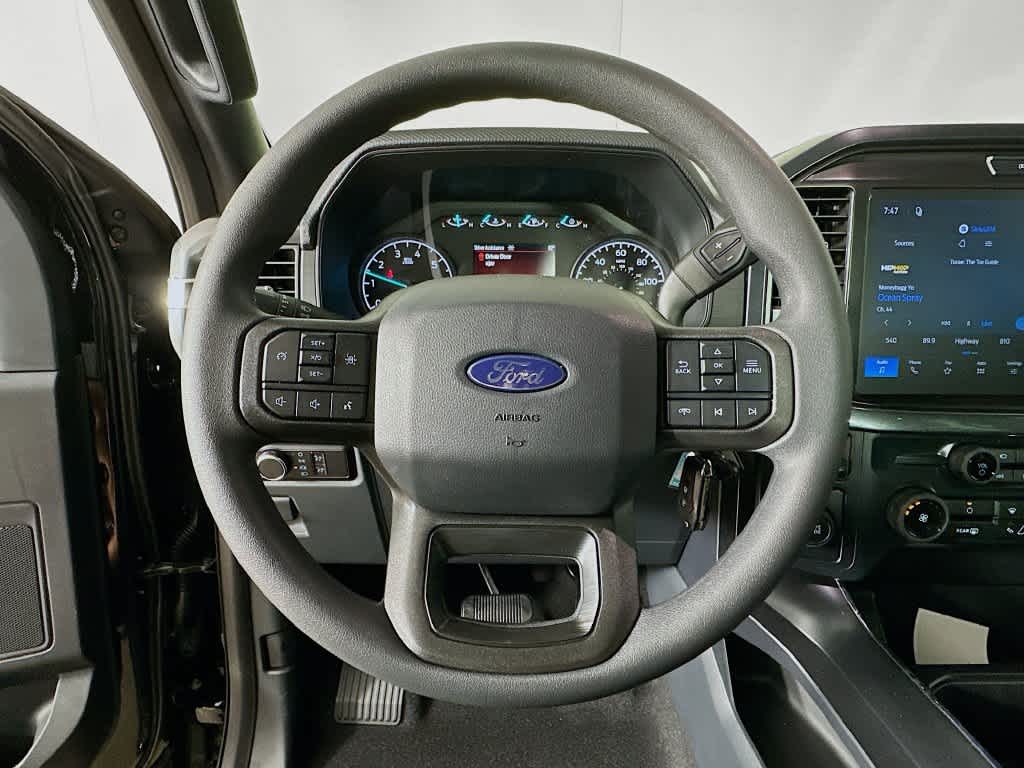 Ford F-150 STX 2026