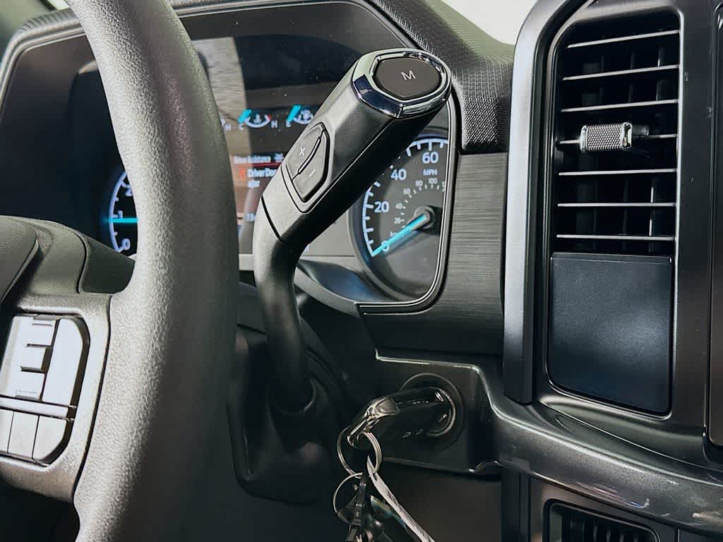 Ford F-150 STX 2026