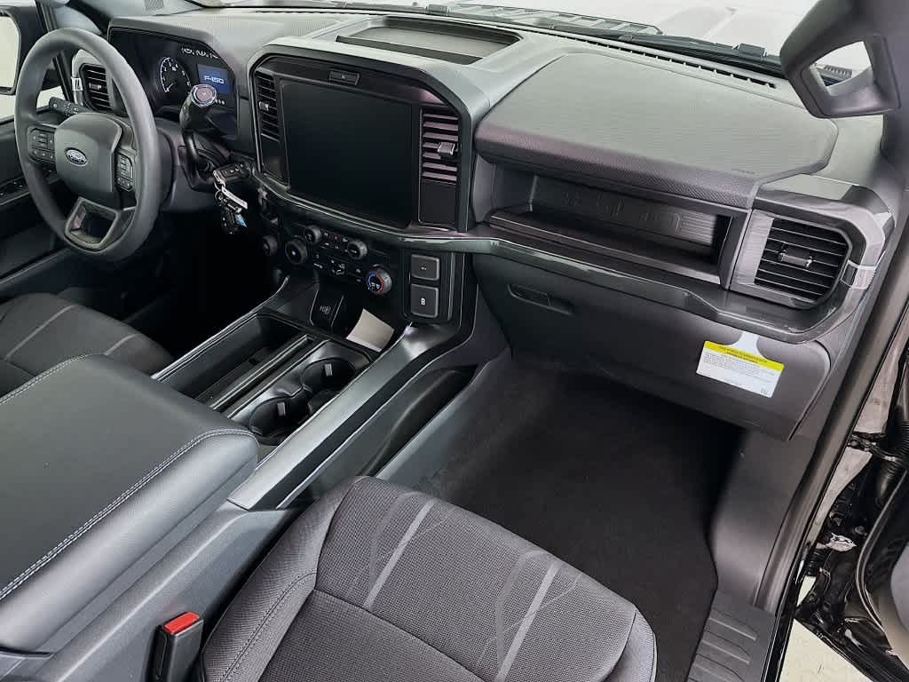 Ford F-150 STX 2026