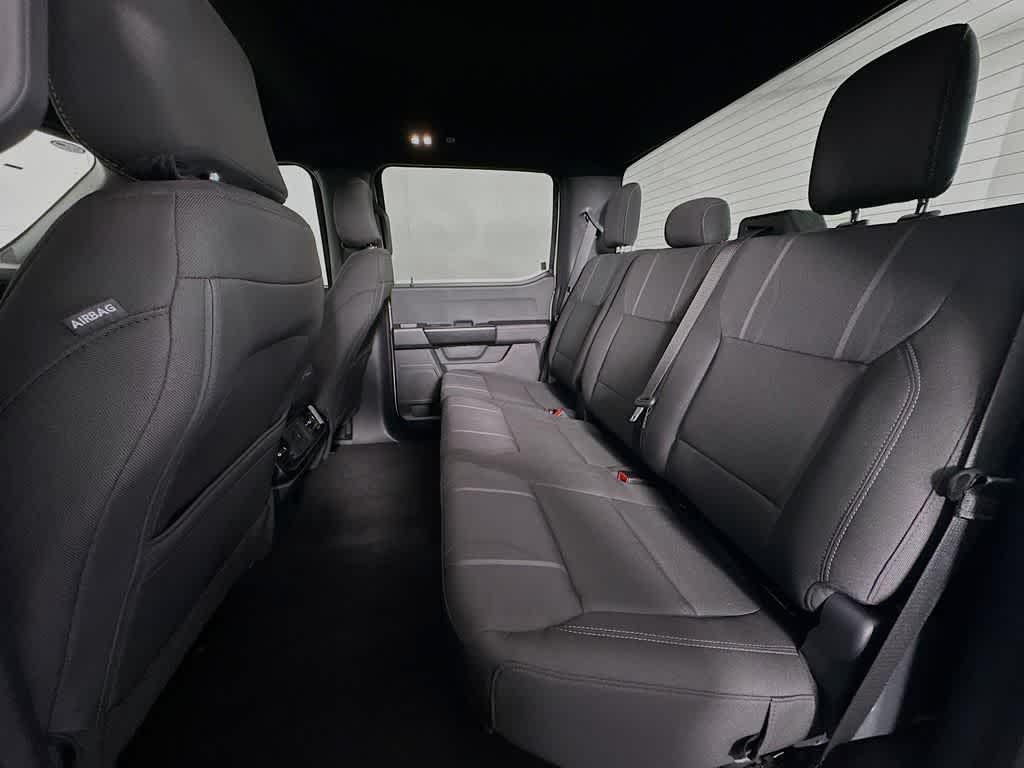 Ford F-150 STX 2026