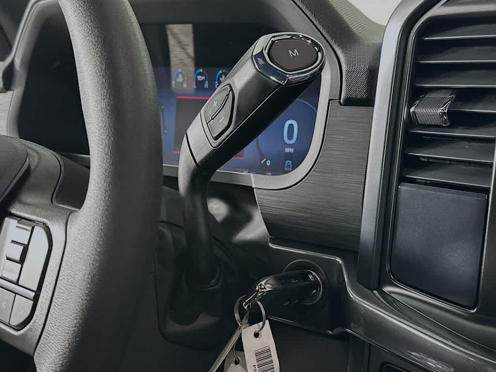 Ford F-150 STX 2026