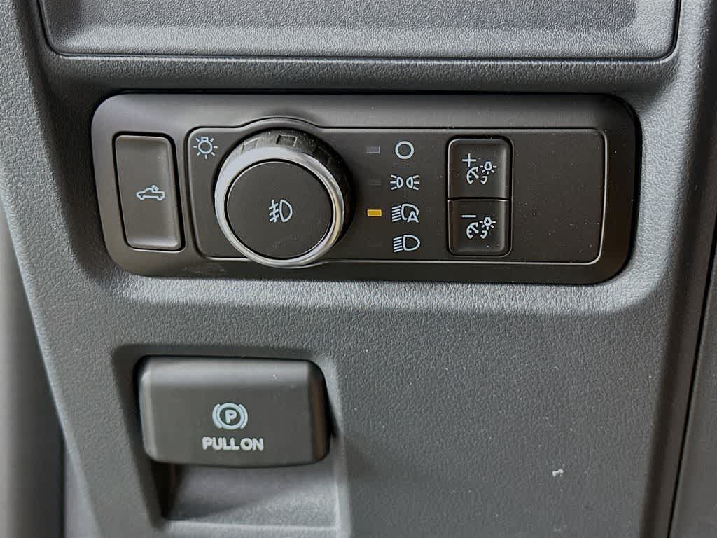 Ford F-150 STX 2026