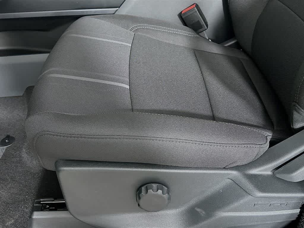 Ford F-150 STX 2026