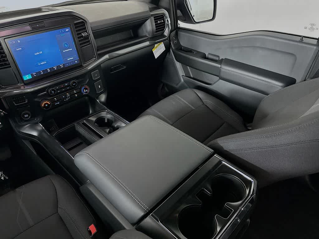Ford F-150 STX 2026