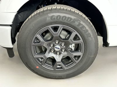 Ford F-150 STX 2026