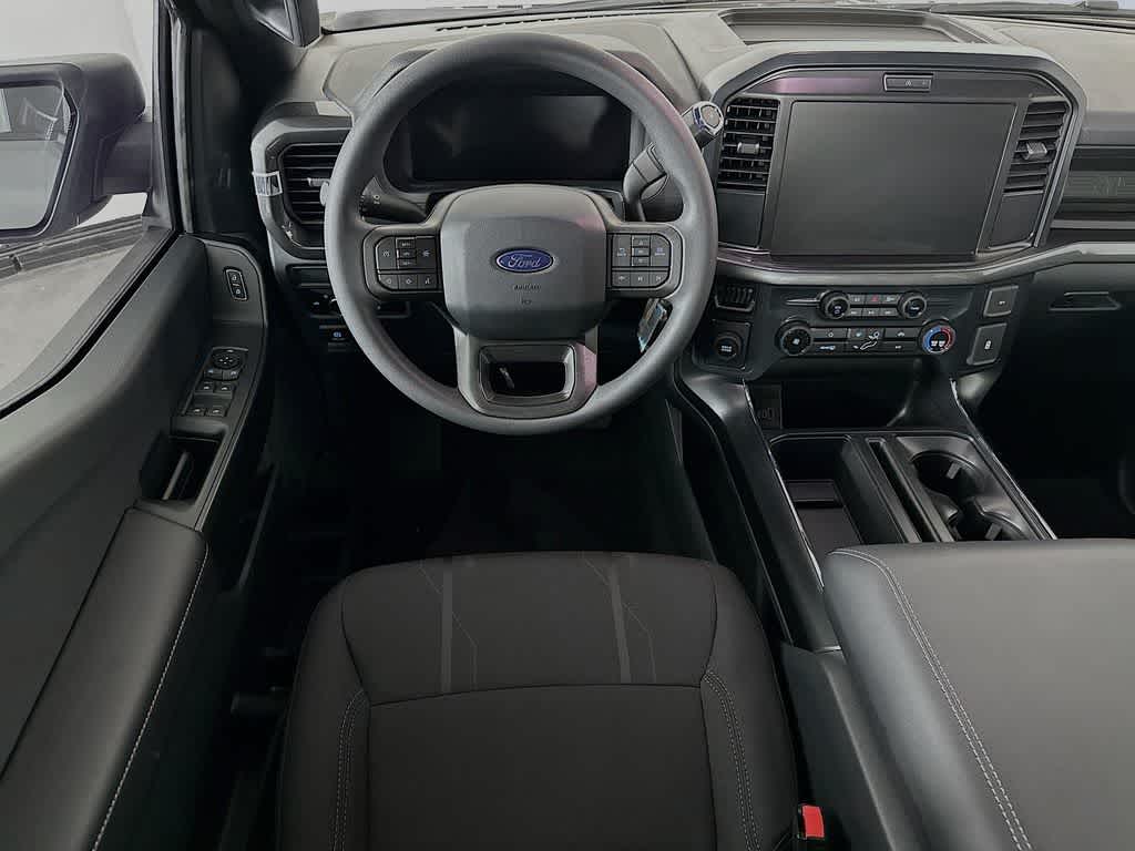Ford F-150 STX 2026