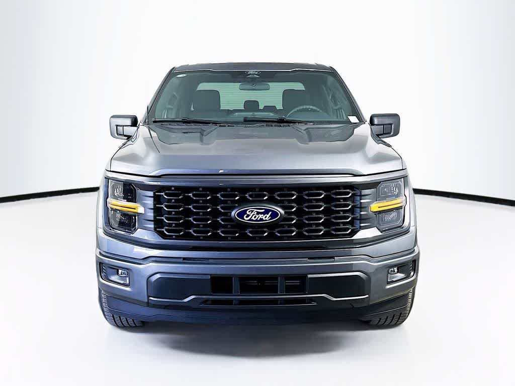 Ford F-150 STX 2026
