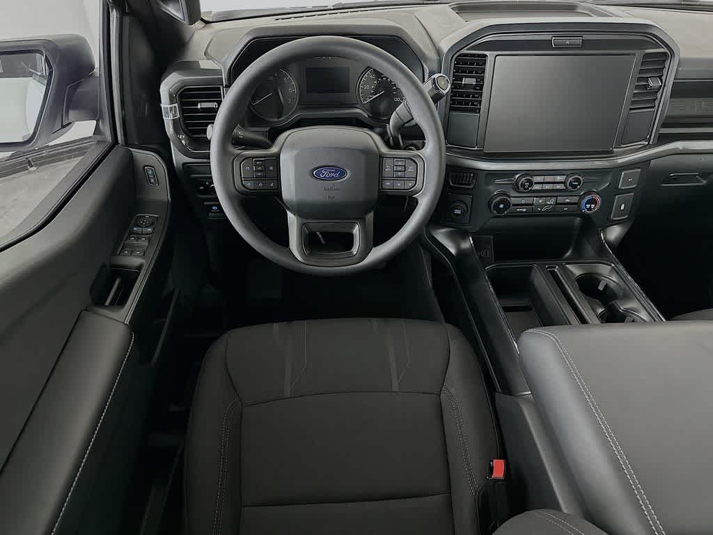 Ford F-150 STX 2026
