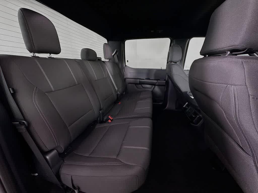 Ford F-150 STX 2026