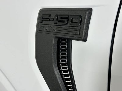 Ford F-150 STX 2026