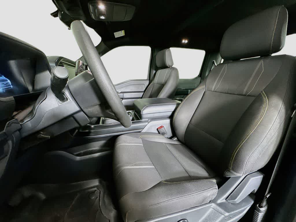Ford F-150 STX 2025