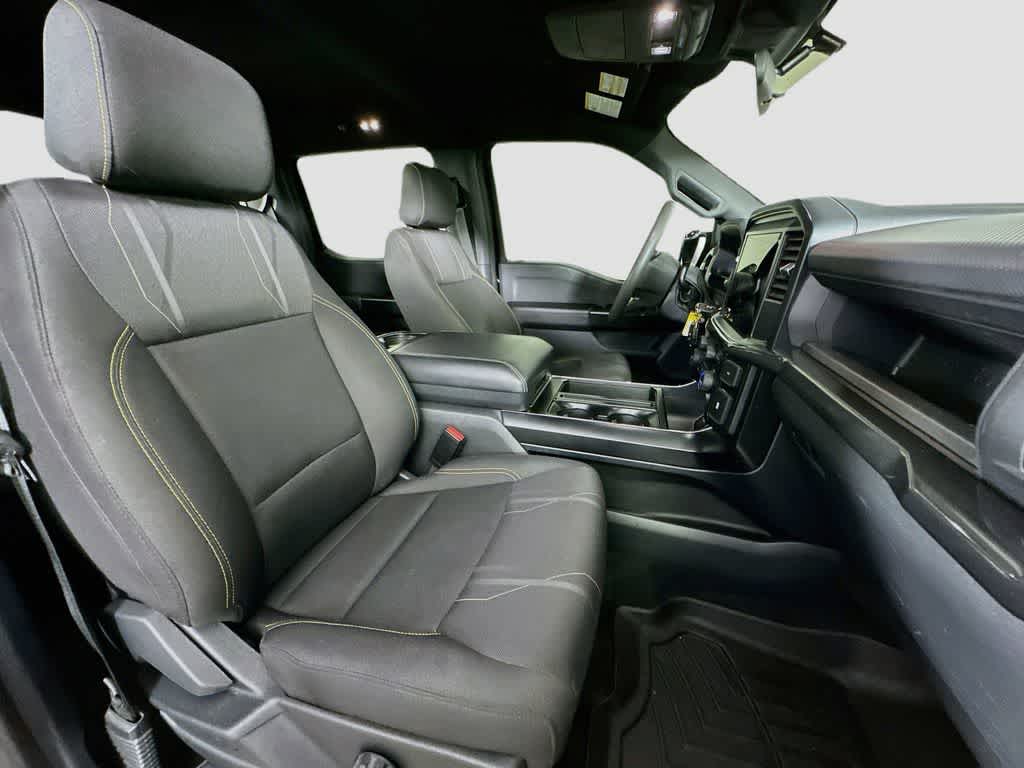 Ford F-150 STX 2025