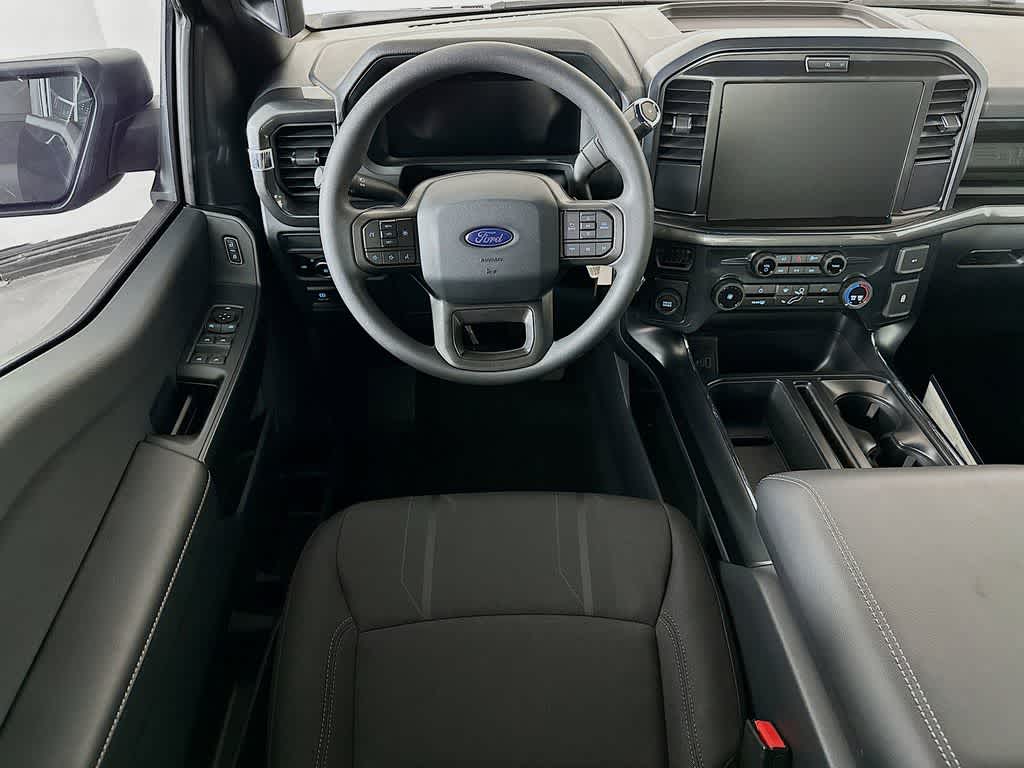 Ford F-150 STX 2026