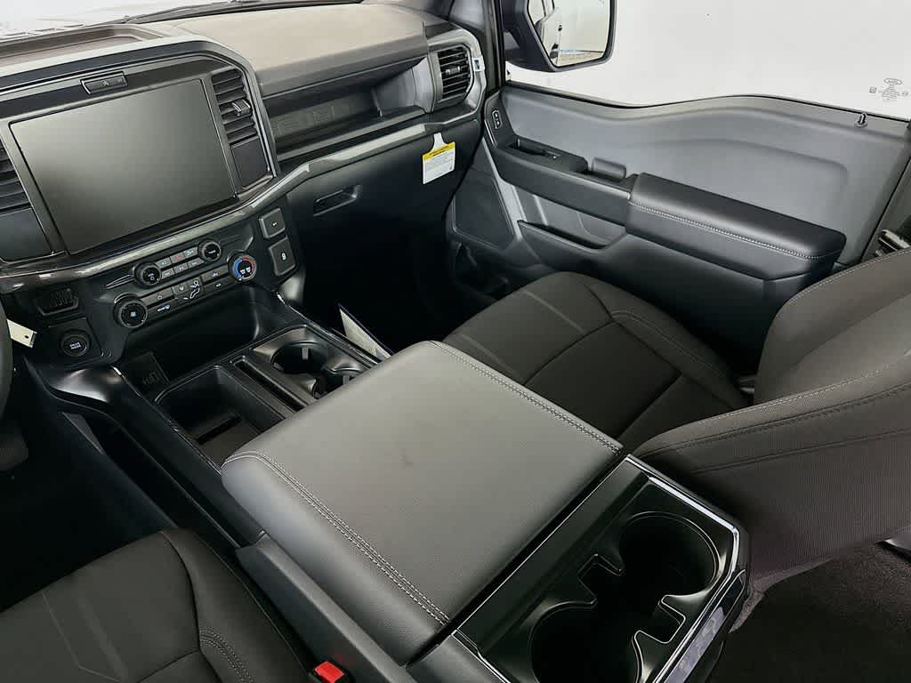 Ford F-150 STX 2026