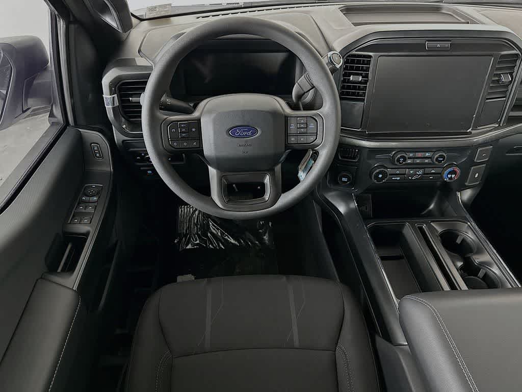 Ford F-150 STX 2026
