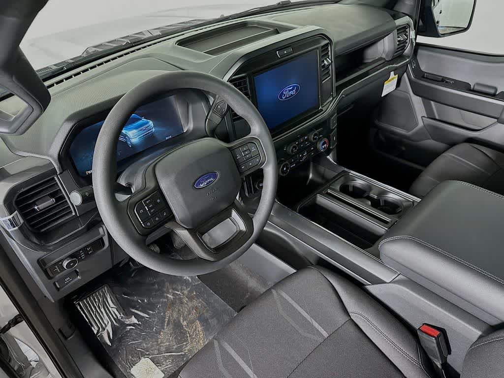 Ford F-150 STX 2026
