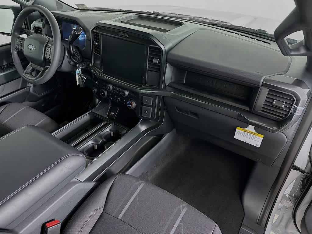 Ford F-150 STX 2026