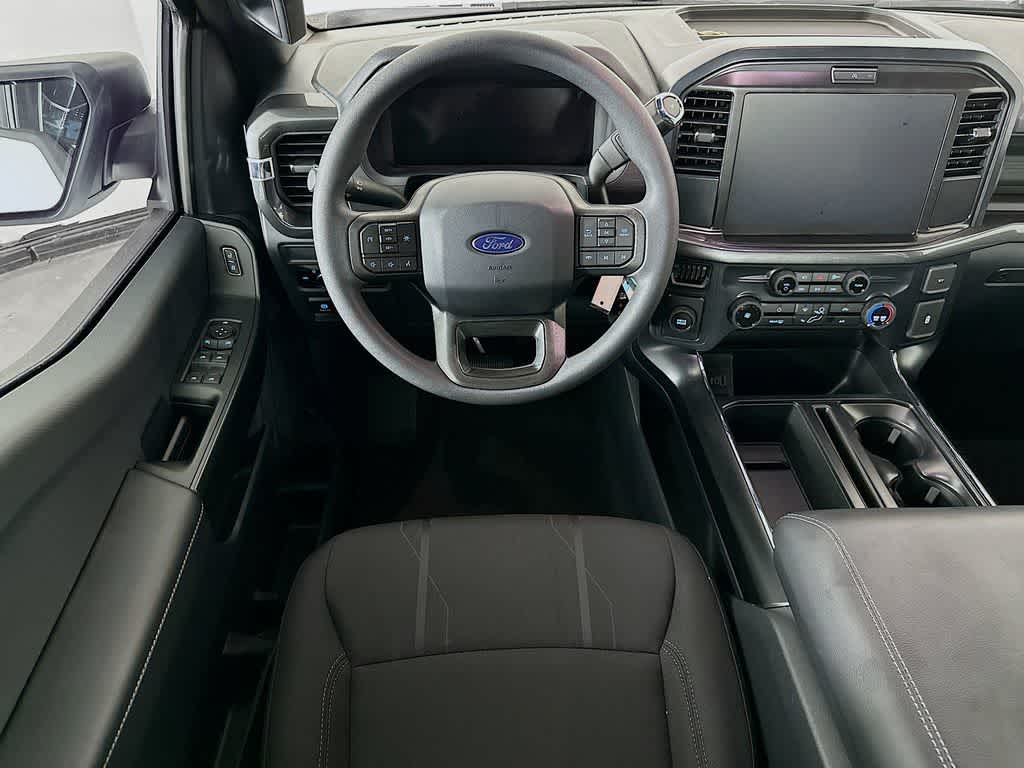 Ford F-150 STX 2026