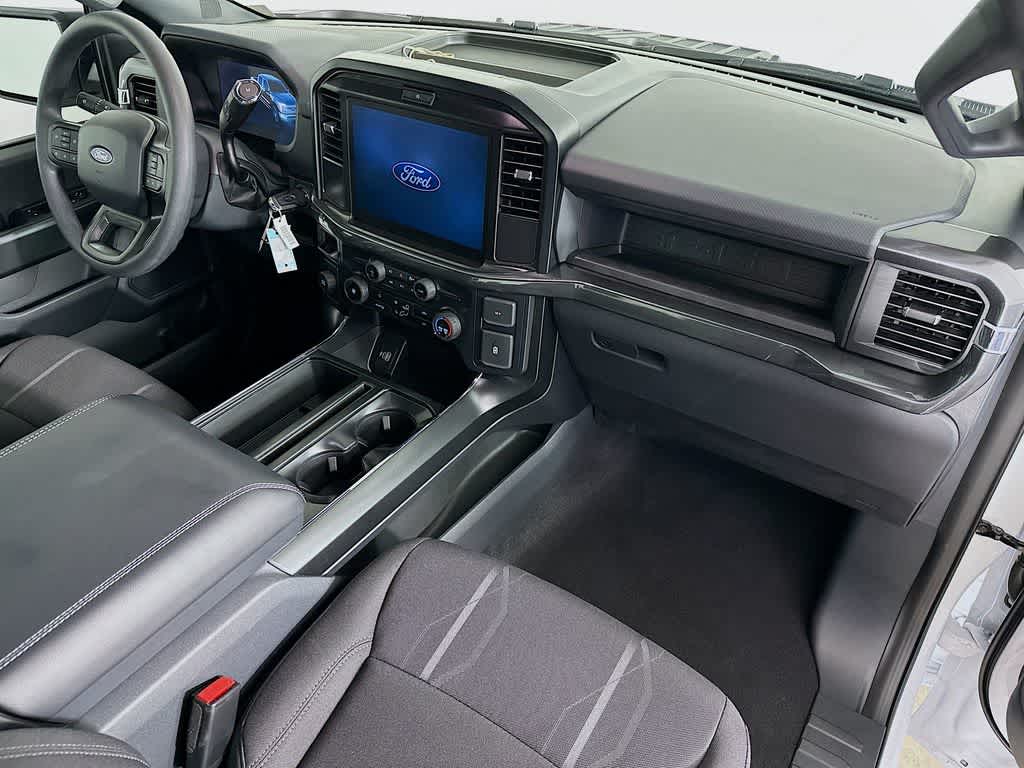 Ford F-150 STX 2026