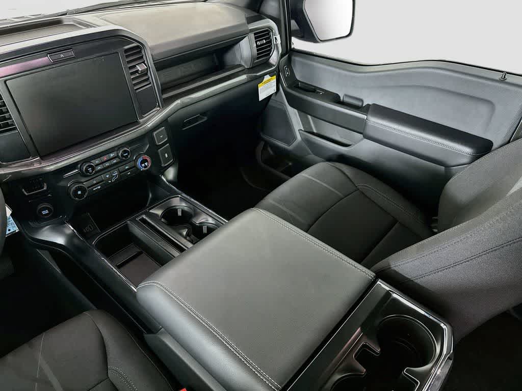Ford F-150 STX 2026