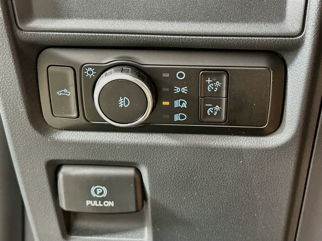 Ford F-150 STX 2026