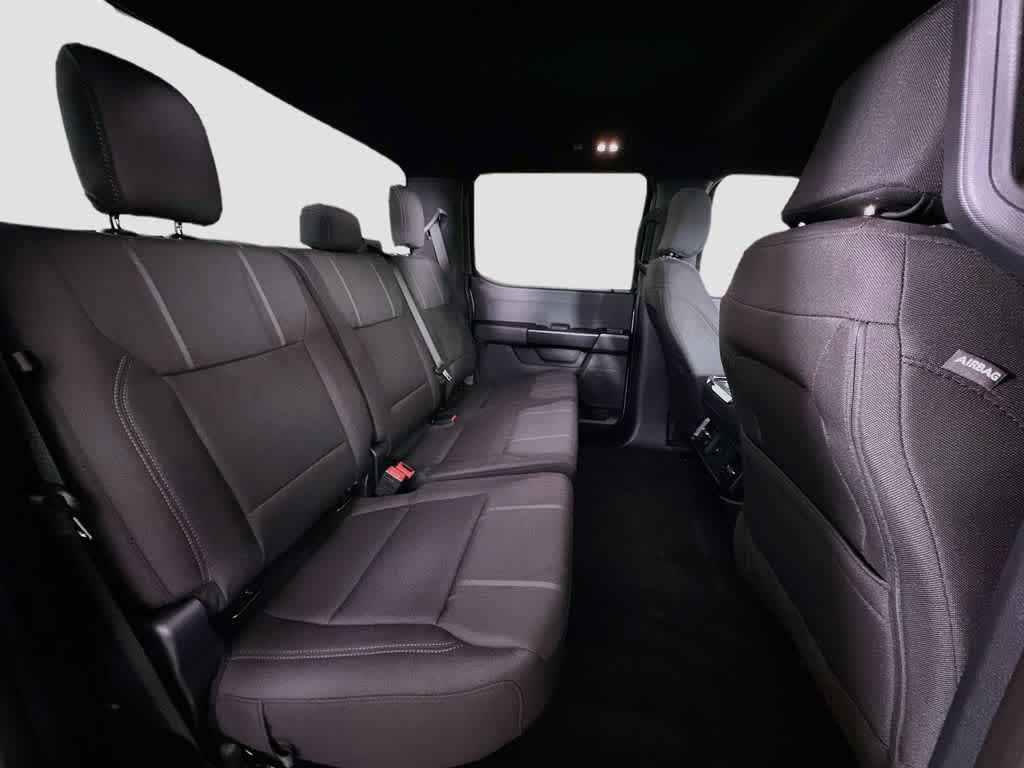 Ford F-150 STX 2026