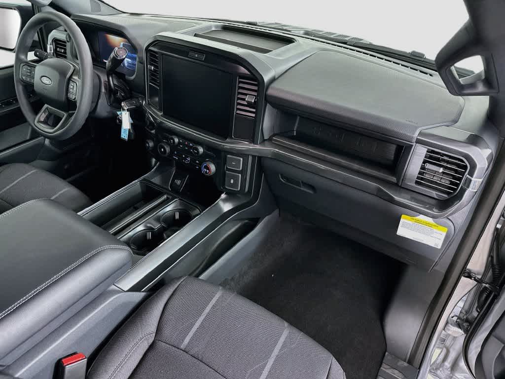 Ford F-150 STX 2026