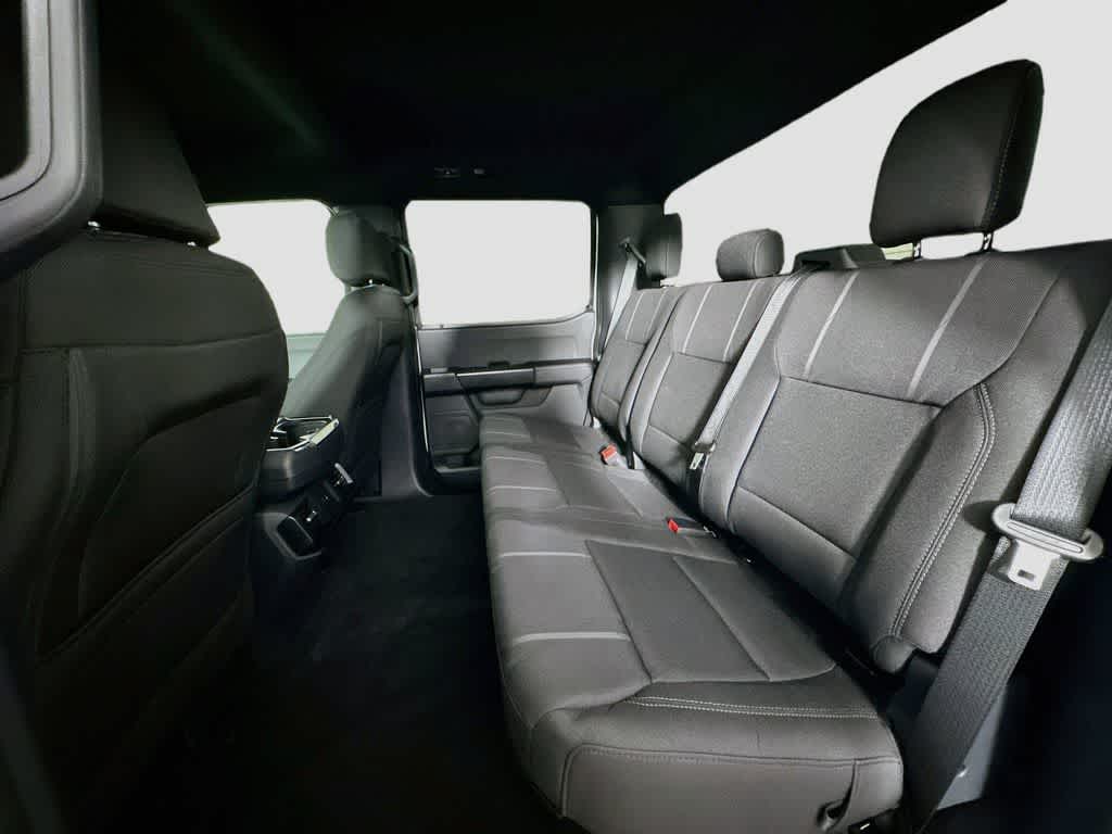 Ford F-150 STX 2026