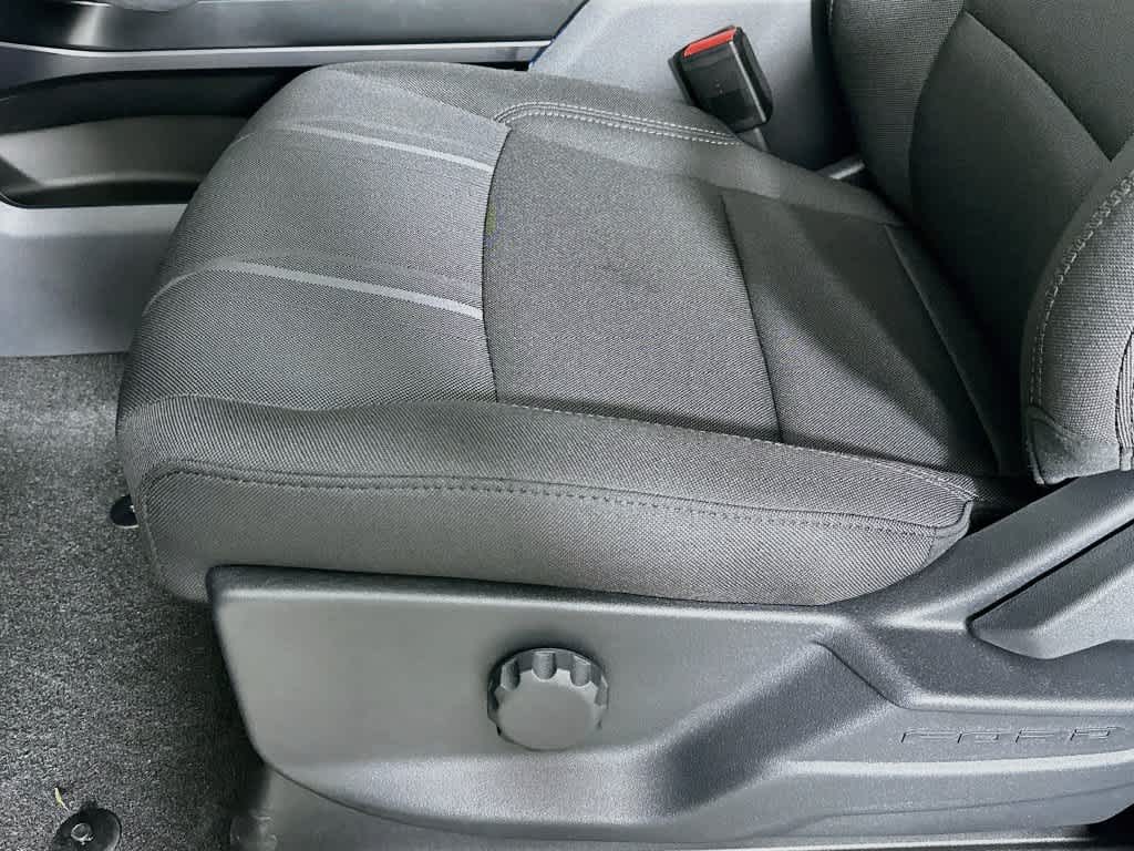 Ford F-150 STX 2026