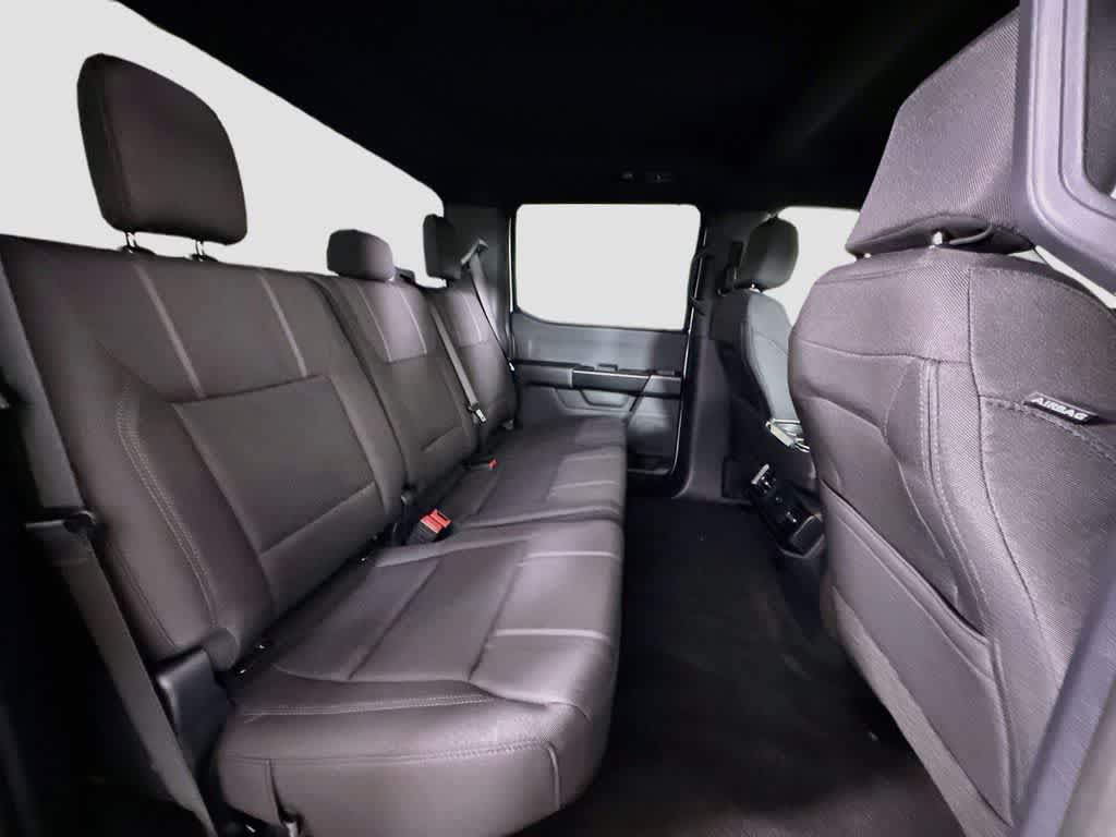 Ford F-150 STX 2026