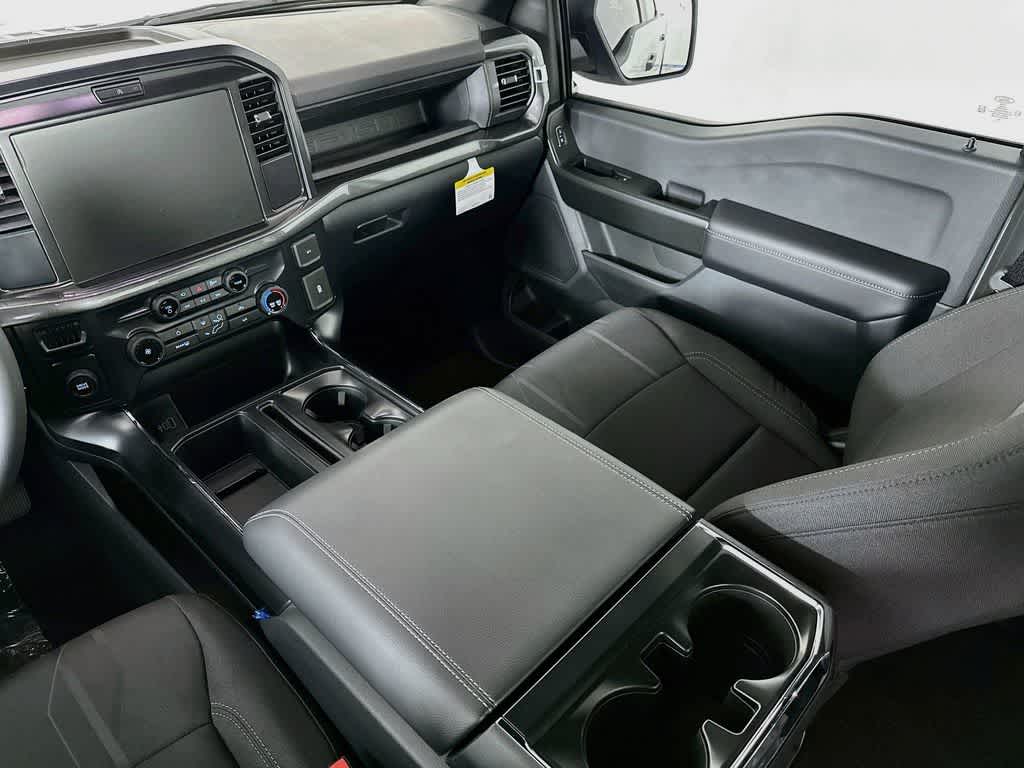 Ford F-150 STX 2026