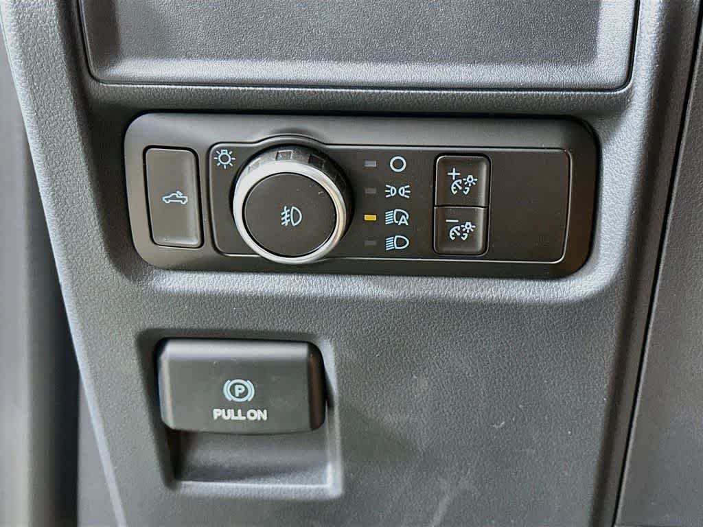 Ford F-150 STX 2026