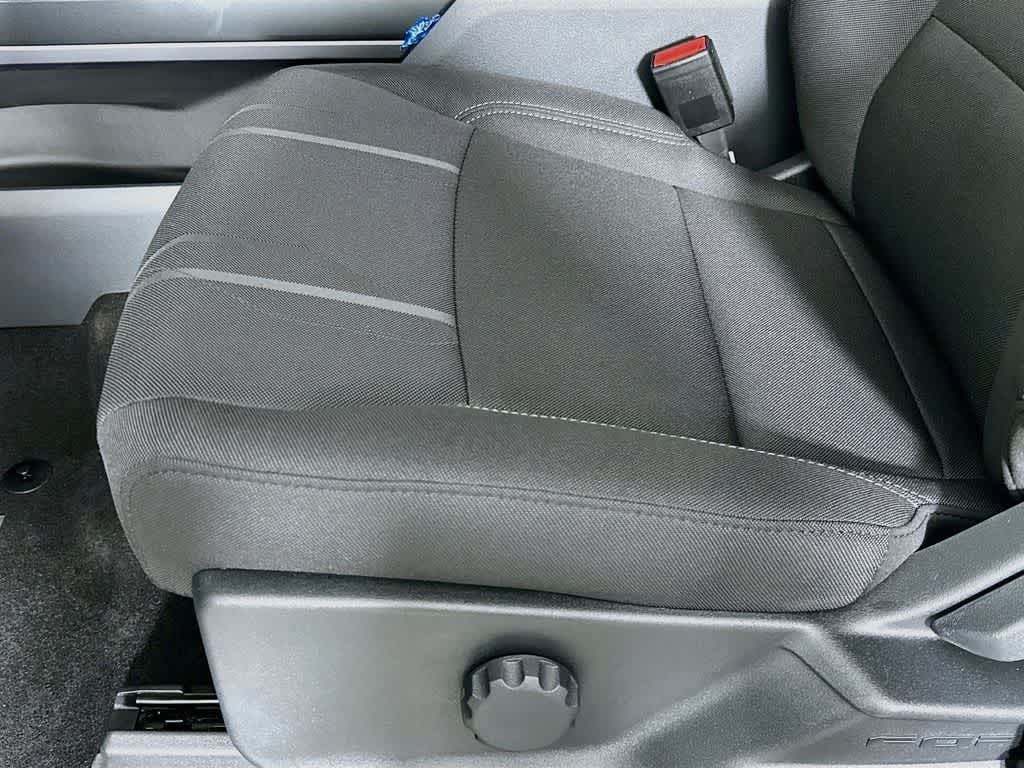Ford F-150 STX 2026
