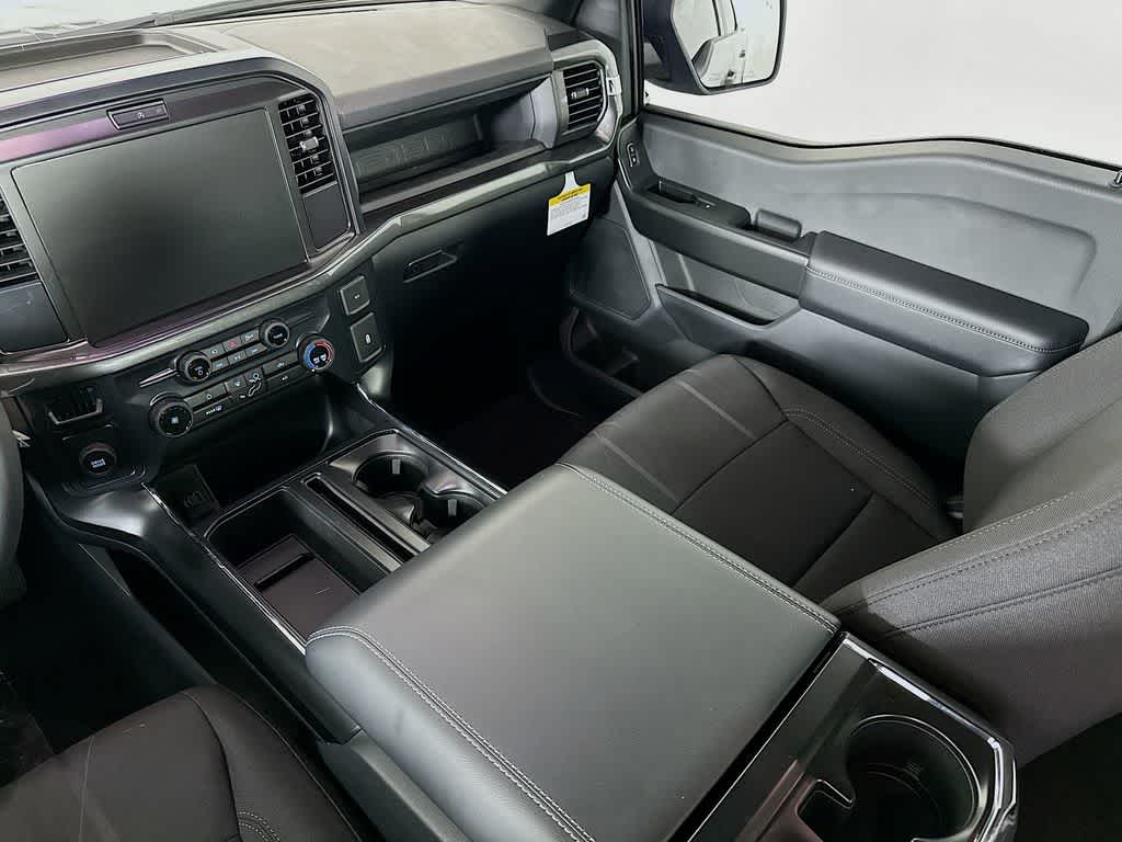 Ford F-150 STX 2026
