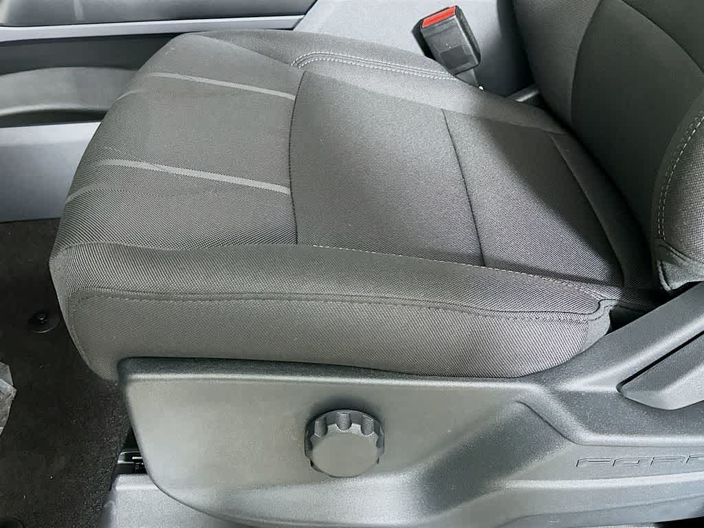 Ford F-150 STX 2026