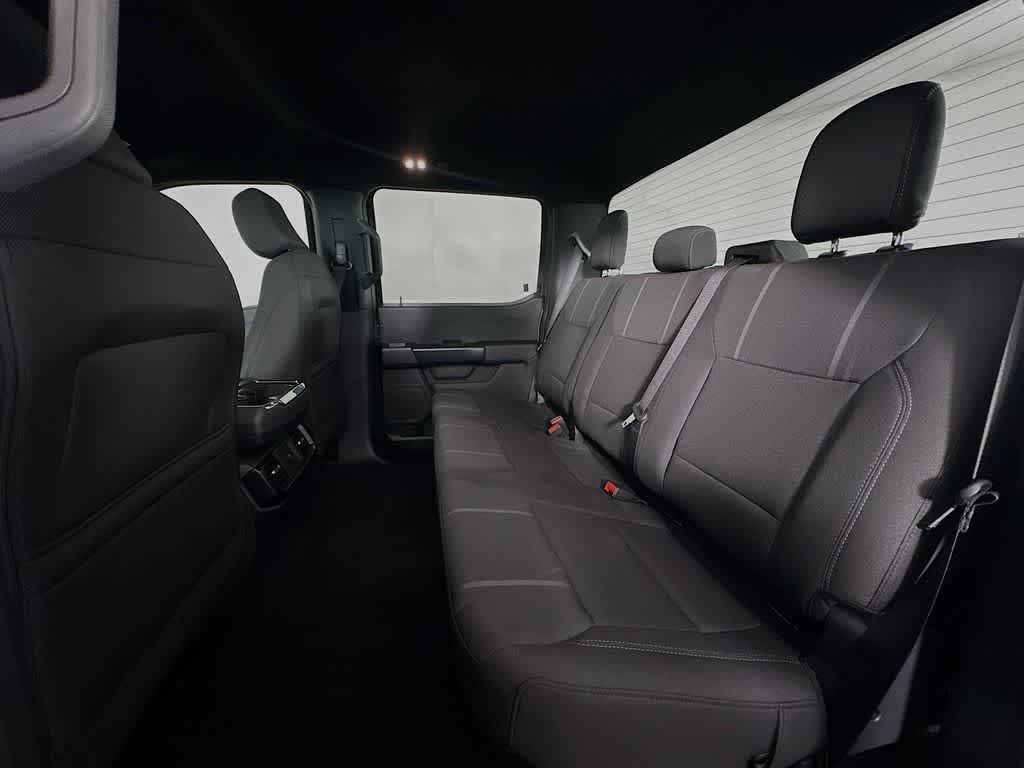 Ford F-150 STX 2026
