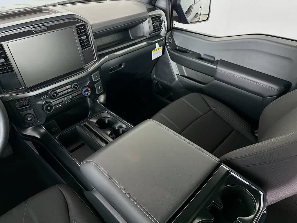 Ford F-150 STX 2026