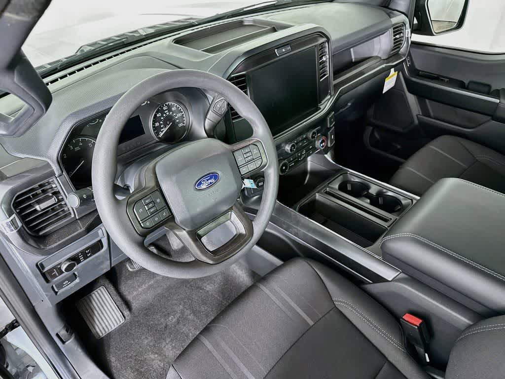 Ford F-150 STX 2026