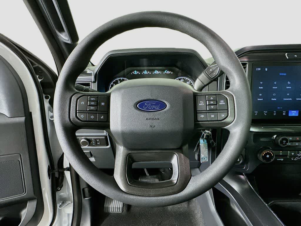 Ford F-150 STX 2026