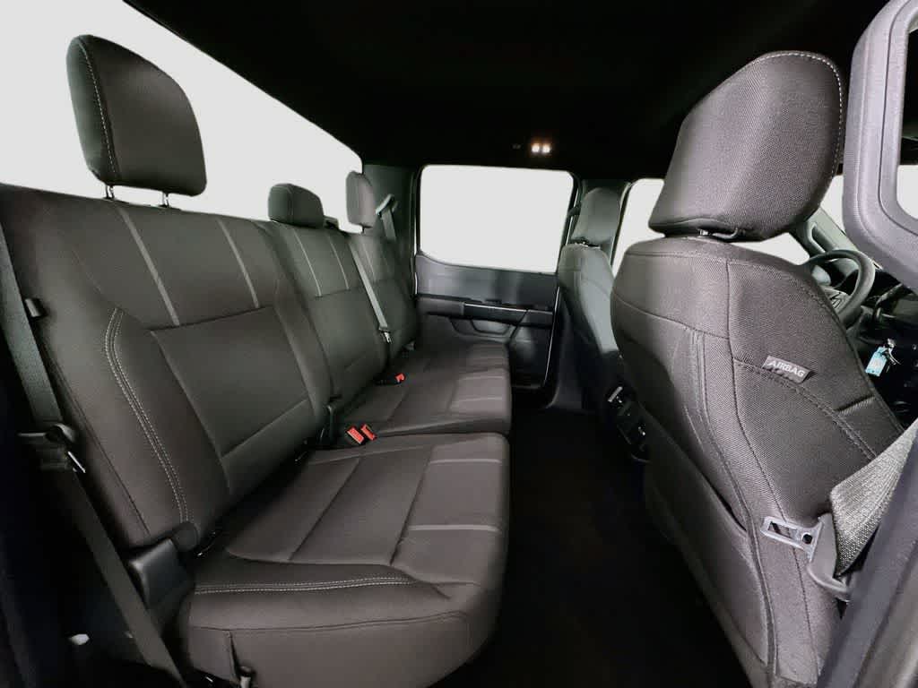 Ford F-150 STX 2026
