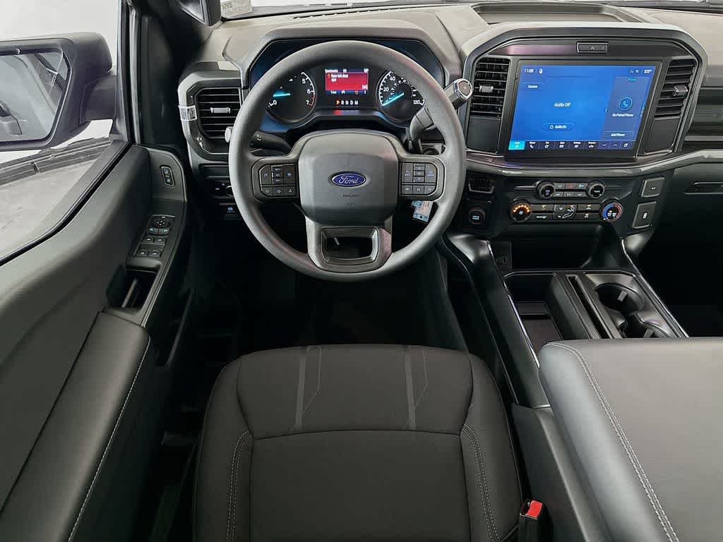 Ford F-150 STX 2026